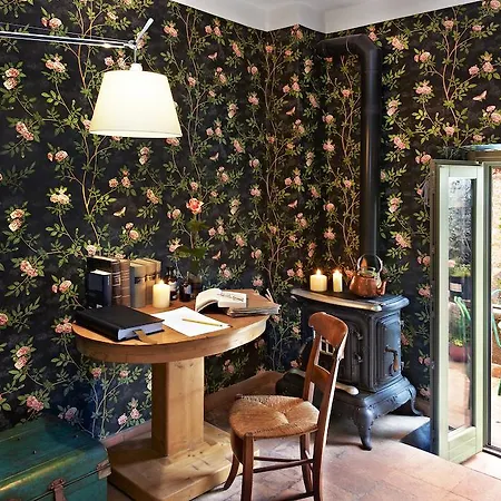 Bed & Breakfast Corte Della Maestà Antica Residenza